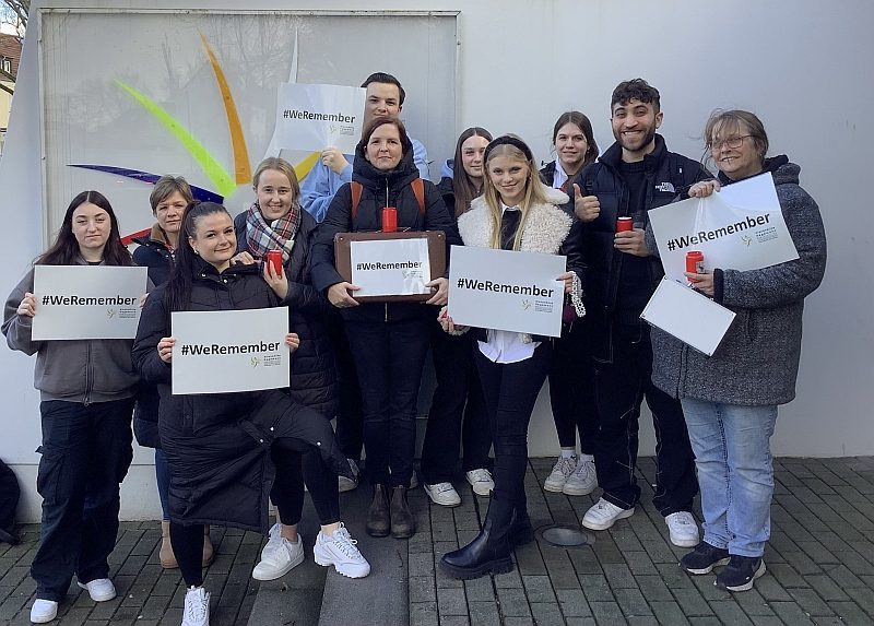 Foto zum Beitrag „Koffermarsch 26.01.2024 - Exkursion des Kurses der Religionspädagogik“
