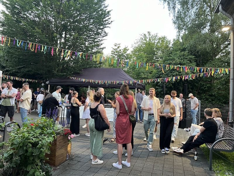 Foto zum Beitrag „Sommerfest auf dem Schulhof“