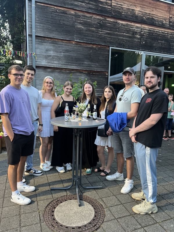 Foto zum Beitrag „Sommerfest auf dem Schulhof“