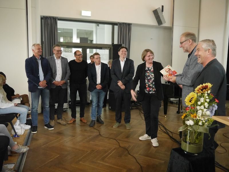 Foto zum Beitrag „ZEITSPIELSPIELZEIT – Verabschiedung von Gregor Rüter in den Ruhestand“